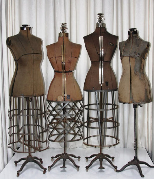How to Choose: What Dress Form Is Right for Me?